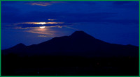 Moonrise over Flinders Peak