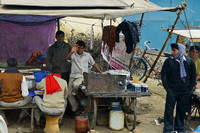 Snapshots from the bus window - Delhi to Agra