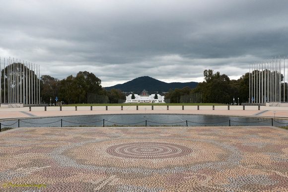 Old Parliament House viewed from the forecourt of the New