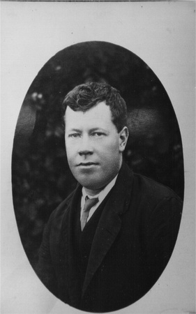 Uncle Jim Gorman, Mums, brother