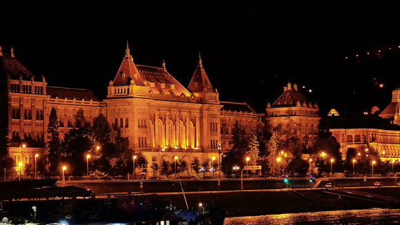 Budapest University of Technology and Economics