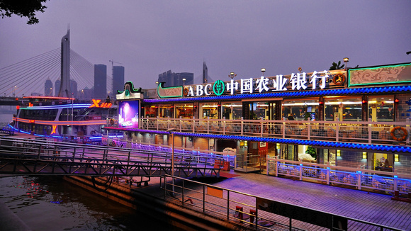 The cruise boats and floating restaurants await.