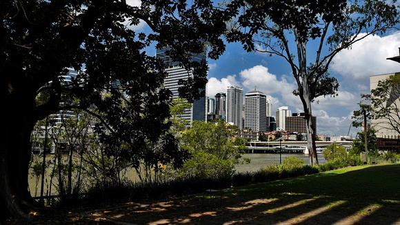 Brisbane City viewed from the GOMA patio